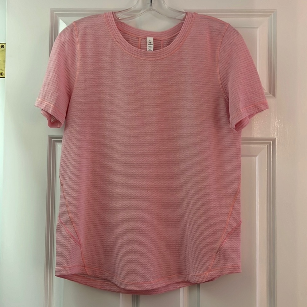 Lululemon Long Distance Short Sleeve *Silver Sz 6